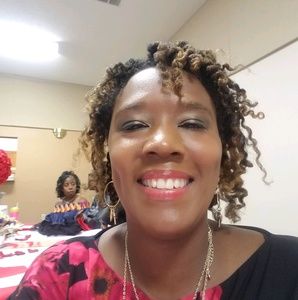 Meet your Posher, Sherrie